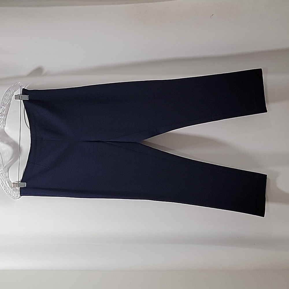✨️ New York & Company Stretch Woman's Pants 4.  N46